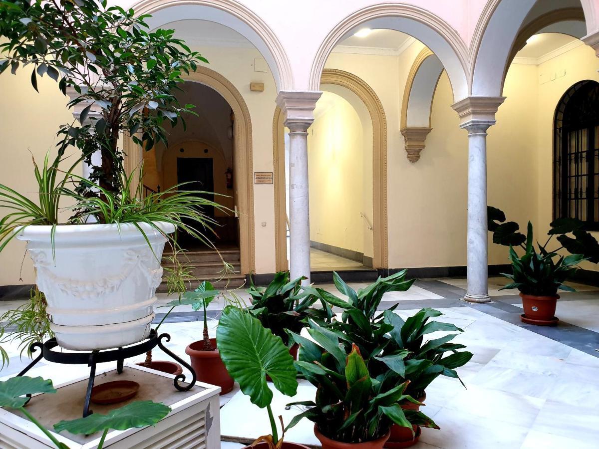 Sherryflat Palacio - Parking *
